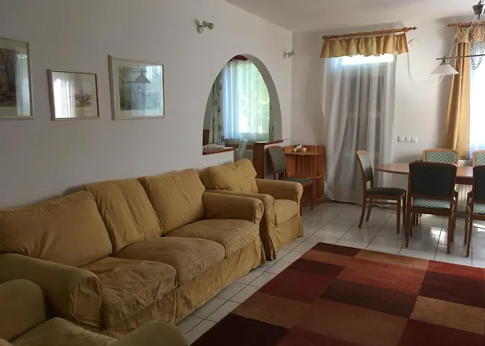 Iris Vendeghaz Tihany